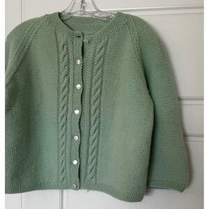 VTG Hand-Knit Sage Green Wool Cardigan Cable Knit Raglan Sweater Small/Medium